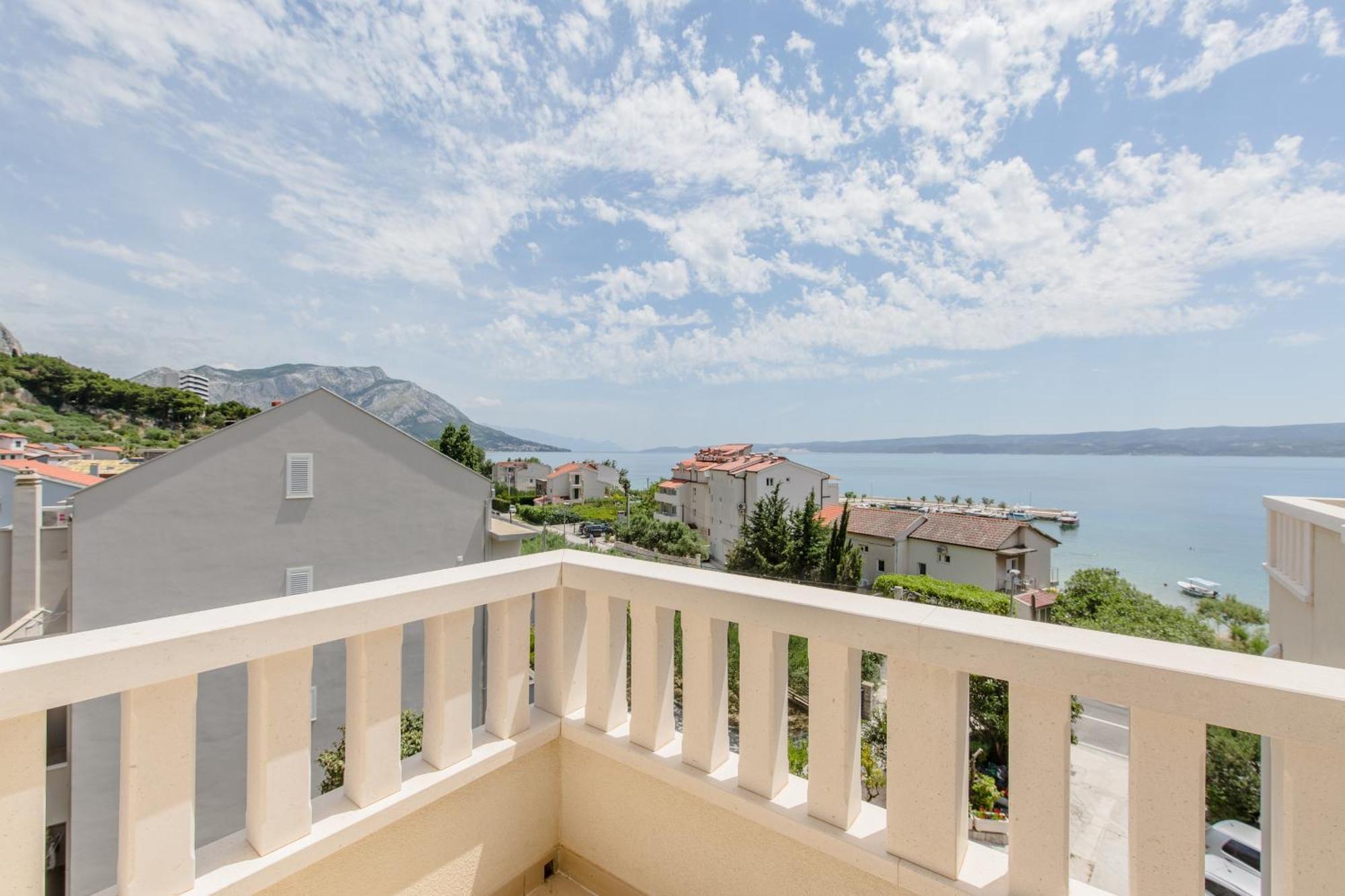 Apartments Kadenca Omiš Rom bilde