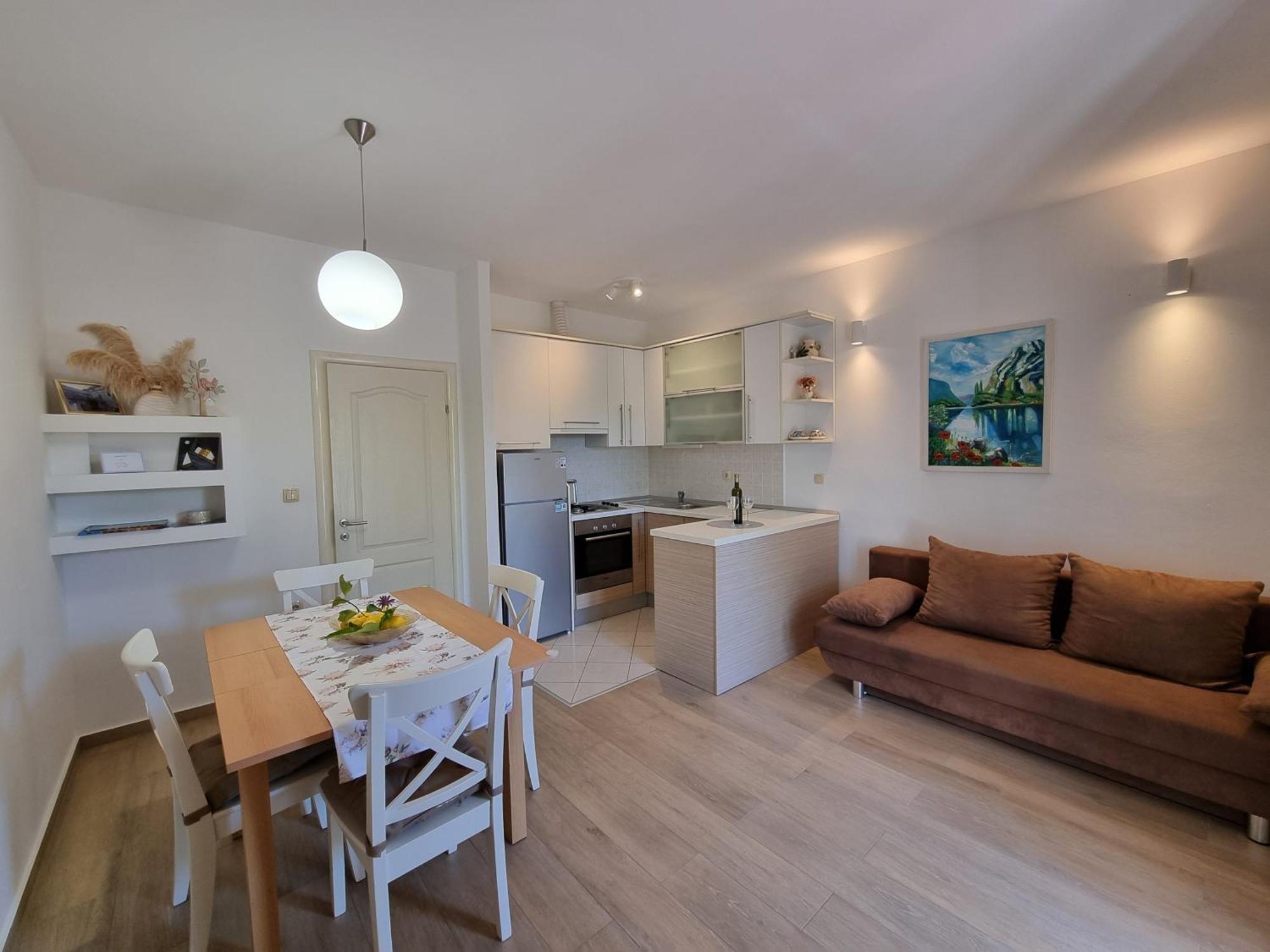 Apartments Kadenca Omiš Eksteriør bilde